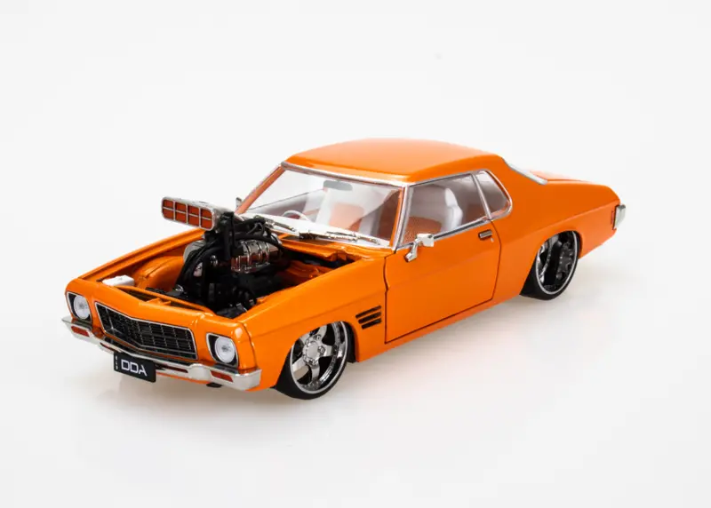 1:24 Holden Hq Monaro Supercharged -- Orange -- Dda Collectibles 1