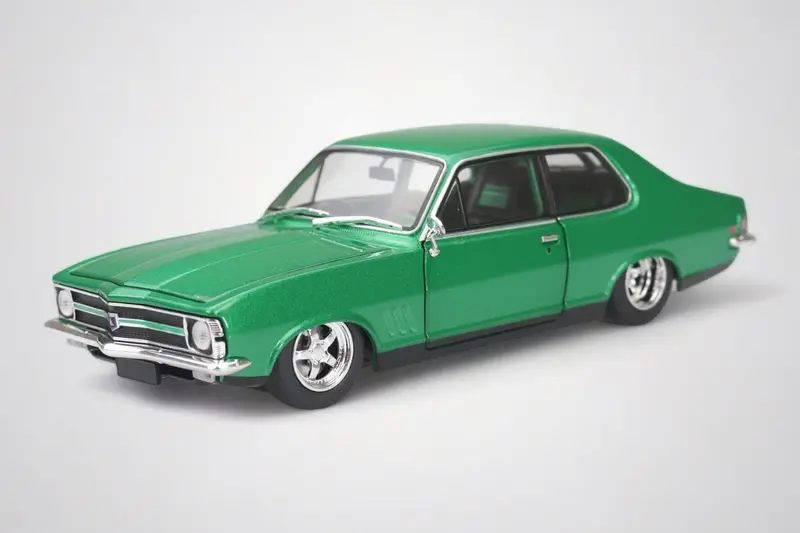 1:24 Holden Lc Torana Custom -- Indy Green -- Dda Collectibles 1
