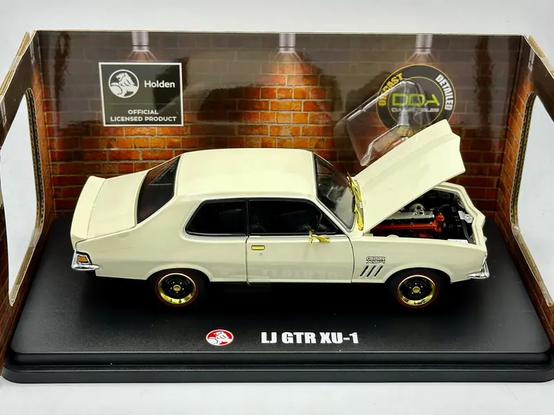 1:24 Holden Lj Torana Gtr Xu1 -- *Chase Version* Custard (White) -- Dda 1