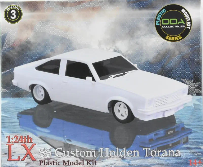 1:24 Holden Lx Ss Torana Slammed 308 Engine -- Plastic Kit -- Dda Collectibles 1