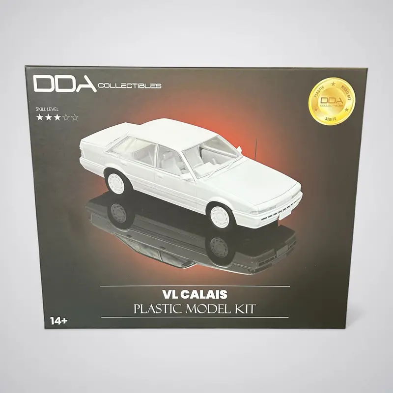 1:24 Holden Vl Calais -- Plastic Kit -- Dda Collectibles 1