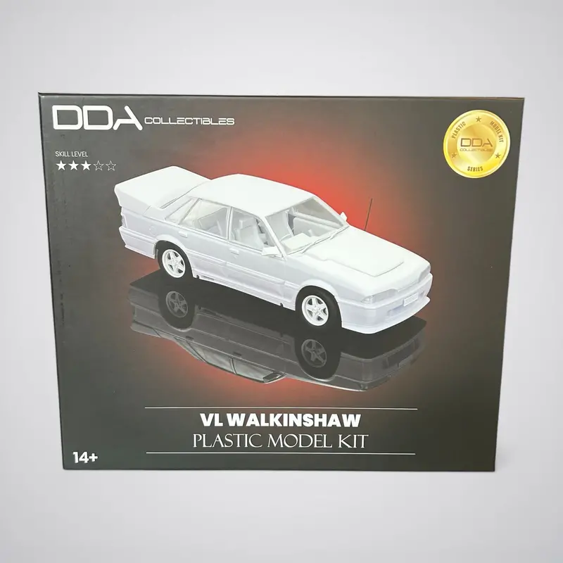 1:24 Holden Vl Commodore Walkinshaw -- Plastic Kit -- Dda Collectibles 1