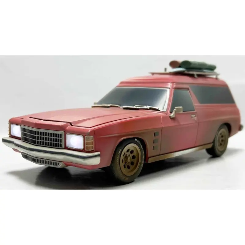 1:24 Mad Max (Dirty) -- Holden Hj Sandman -- Dda Collectibles: Spectra Rides 1