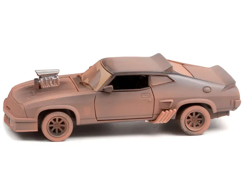 1:24 V8 Interceptor Mad Max (Weathered) -- 1973 Ford Falcon Xb -- Greenlight 2