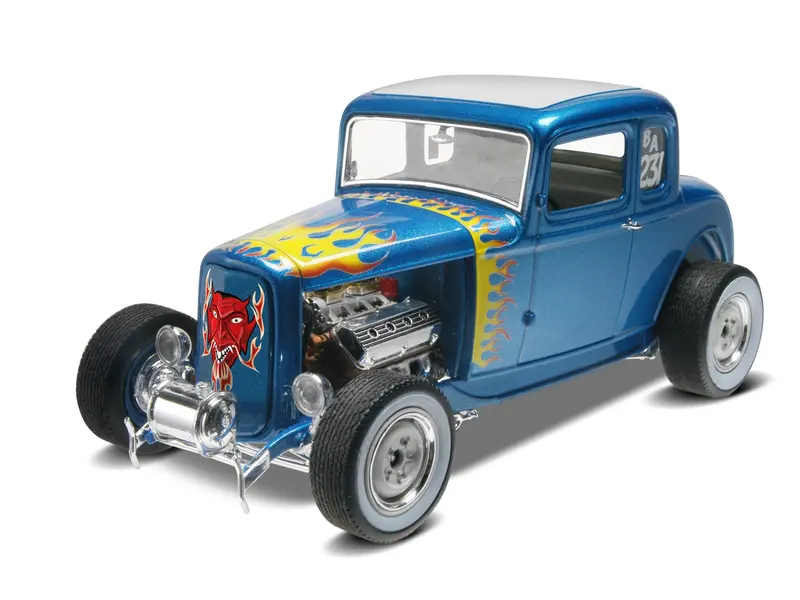 1:25 1932 Ford 5 Window Coupe -- Plastic Kit -- Revell 14228 1