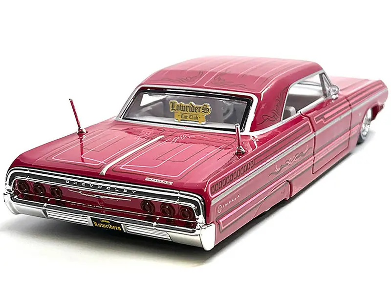 1:26 1964 Chevrolet Impala Ss Lowrider -- Pink Metallic -- Maisto Design (1:24) 2