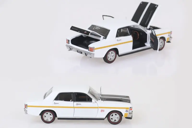 1:32 Ford Xw Falcon Gt-Ho Phase 2 -- White -- Dda Collectibles 1