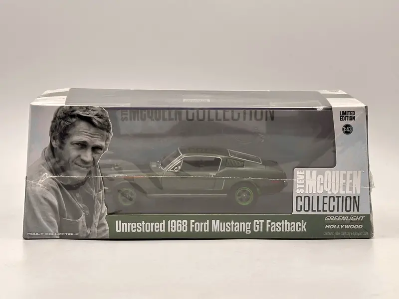 1:43 1968 Ford Mustang -- Steve Mcqueen -- *Chase Version* -- Greenlight 1