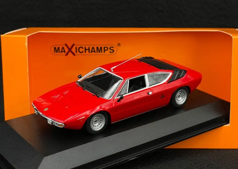 1:43 1974 Lamborghini Urraco -- Red Metallic -- Minichamps 1