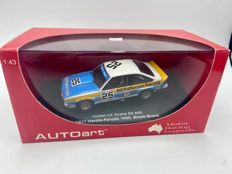1:43 1977 Bathurst Peter Brock -- Holden Lx Torana Ss A9x -- Biante/Autoart 1
