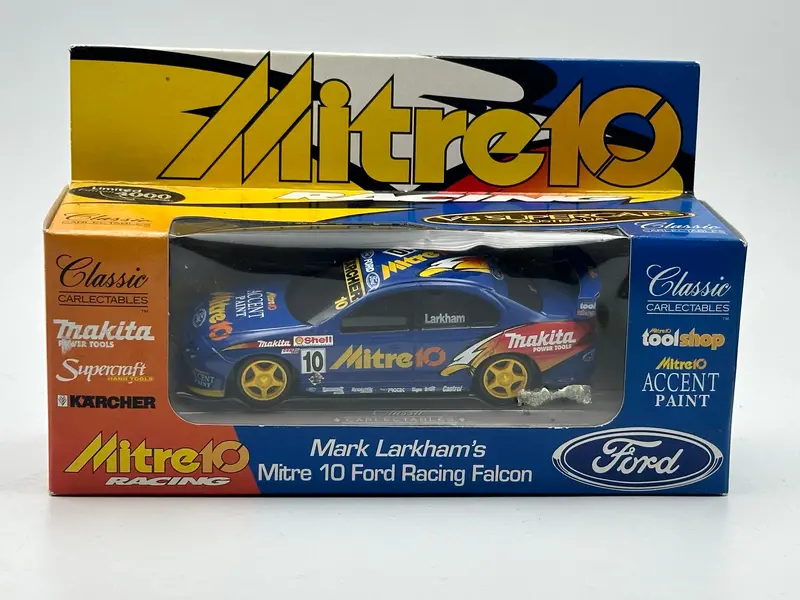 1:43 2000 Mark Larkham -- Ford Au Falcon -- Classic Carlectables 1