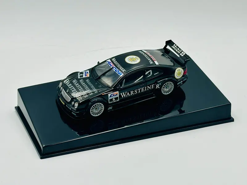 1:43 2000 Mercedes Benz Clk Dtm -- #6 Warsteiner -- Autoart 60034 1