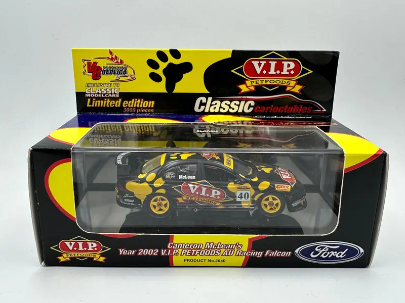 1:43 2002 Cameron Mclean -- Ford Au Falcon -- Classic Carlectables 1
