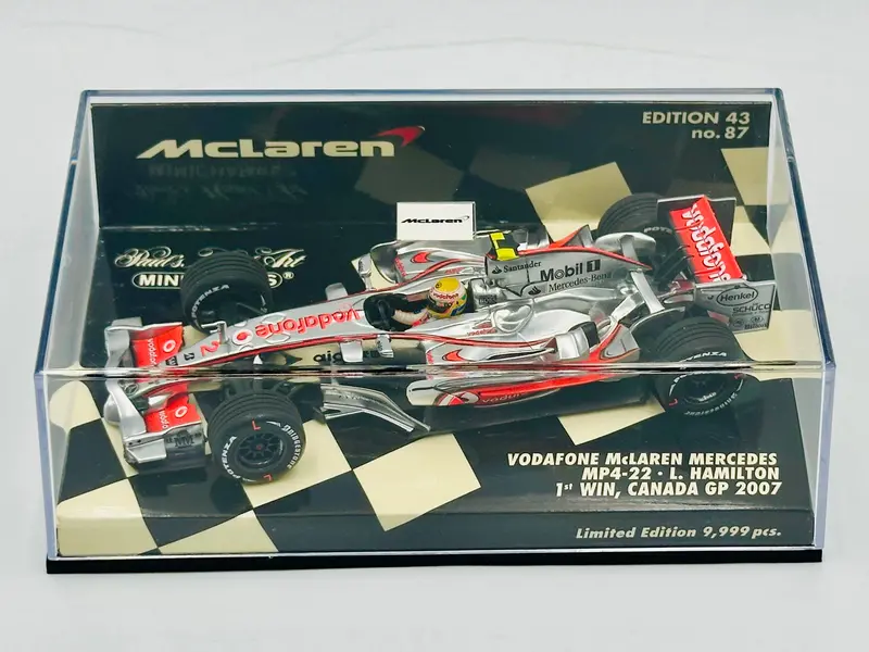 1:43 2007 Lewis Hamilton -- 1St Win -- #2 Mclaren Mercedes Mp4-22 -- Minichamps F1 2