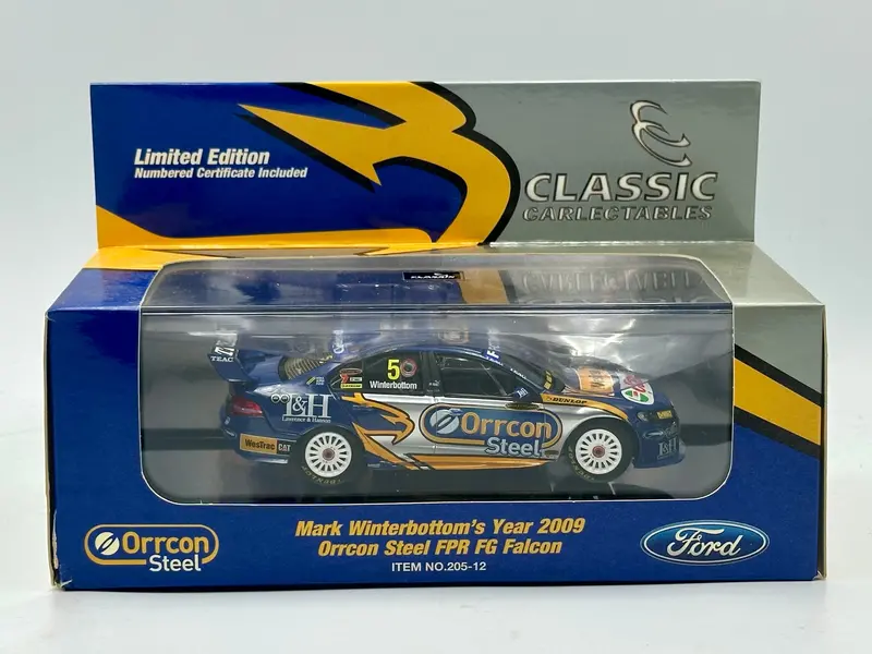 1:43 2009 Mark Winterbottom -- #5 Ford Fg Falcon -- Classic Carlectables 1