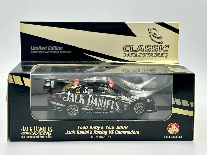 1:43 2009 Todd Kelly -- #7 Holden Ve Commodore -- Classic Carlectables 1