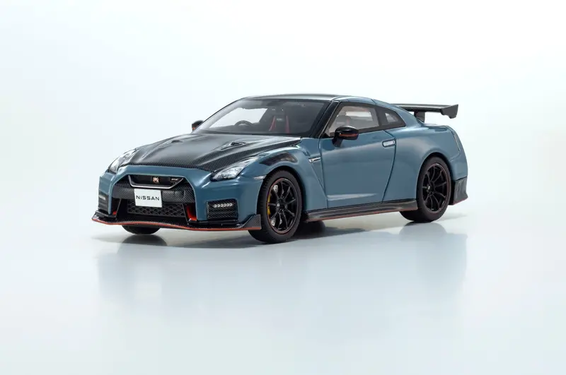 1:43 2022 Nissan R35 Gt-R Nismo Special Edition -- Grey -- Kyosho 1