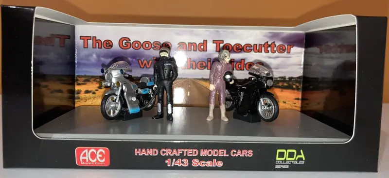 1:43 Goose And Toecutter W/Motorbikes Twin Set -- Mad Max Ace Models 1