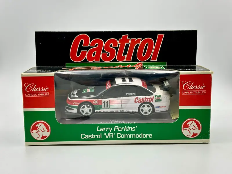 1:43 Larry Perkins - #11 Castrol -- Holden Vr Commodore -- Classic Carlectables 1