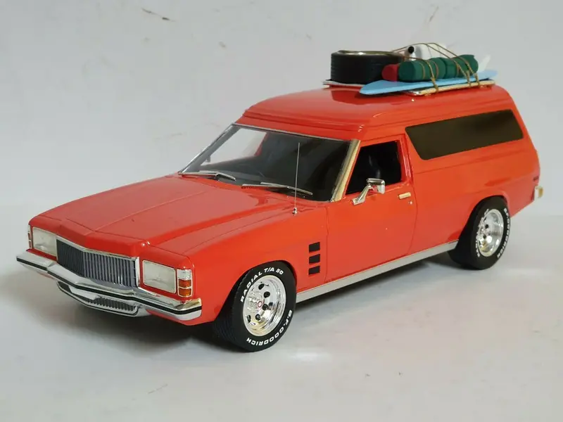 1:43 Mad Max -- 1975 Holden Hj Panelvan - Orange -- Ace Models 1