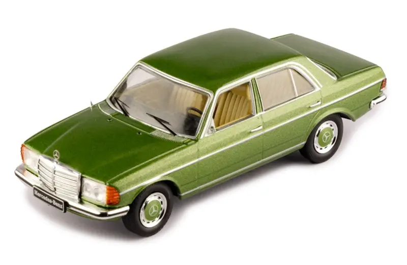1:43 Mercedes-Benz 240D (W123) 1976 -- Metallic Green -- Ixo Models 1