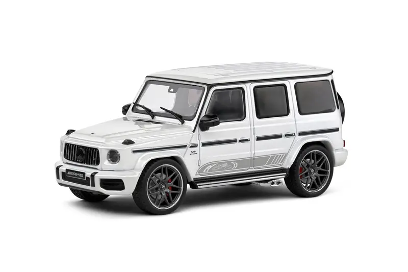 1:43 Mercedes-Benz Amg G63 2022 -- Diamand White -- Solido 1