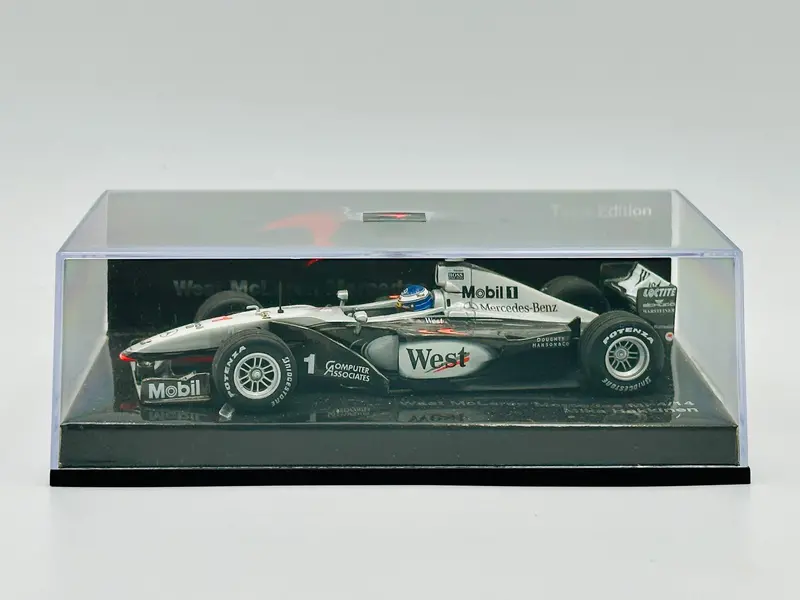 1:43 Mika Hakkinen -- Mclaren Mercedes Mp4/14 -- Minichamps F1 1