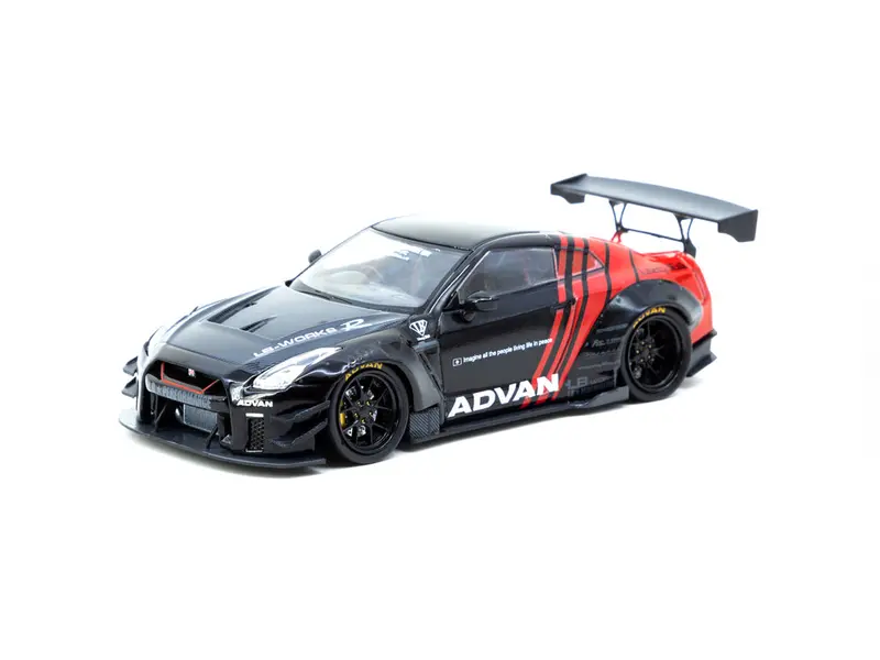 1:43 Nissan Gt-R R35 Lb-Works Type 2 -- Advan -- Tarmac Works 1