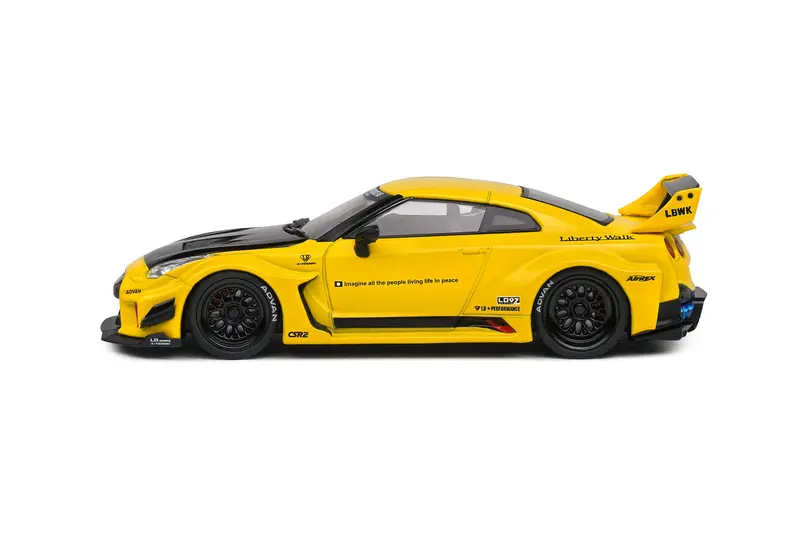 1:43 Nissan Gtr R35 Lb Silhouette Liberty Walk -- Yellow/Black -- Solido 2