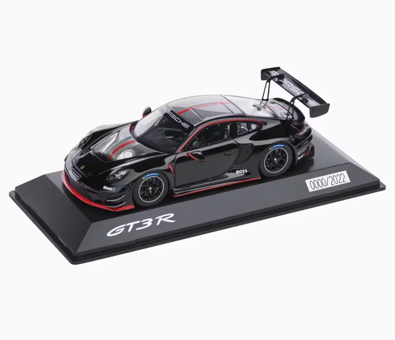 1:43 Porsche 911 Gt3 R (992) -- 2022 Black N 0 -- Spark Dealer 1