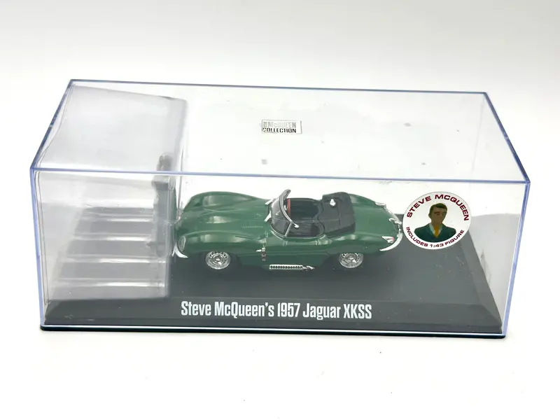 1:43 Steve Mcqueen -- 1957 Jaguar Xkss W/Figurine -- Green -- Greenlight 1