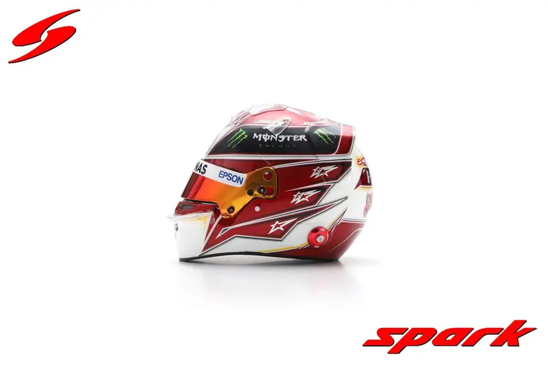 1:5 Helmet -- Lewis Hamilton - 2019 World Champion -- Mercedes -- Spark F1 2