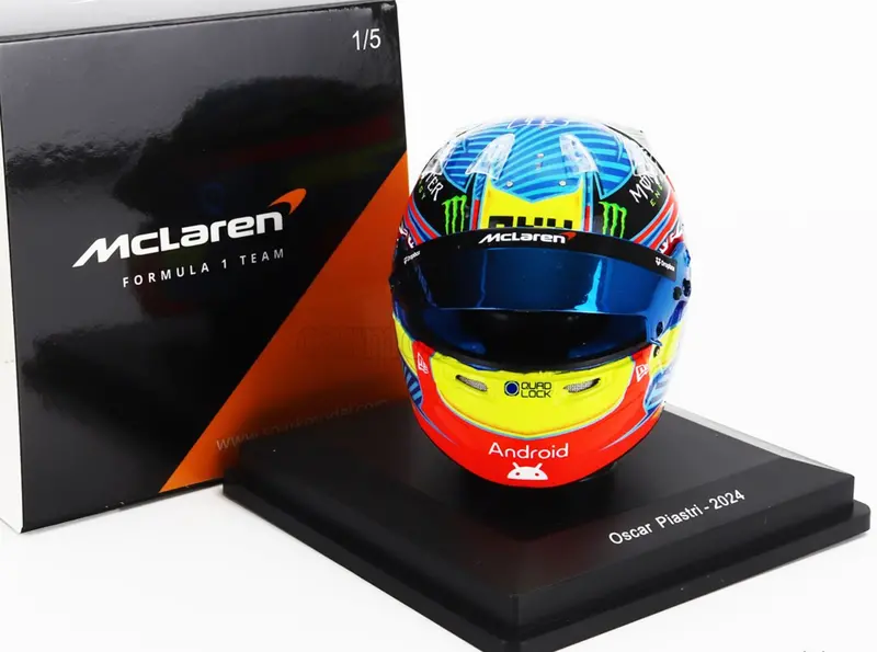 1:5 Helmet -- Oscar Piastri - 2024 Season -- Mclaren -- Spark F1 1