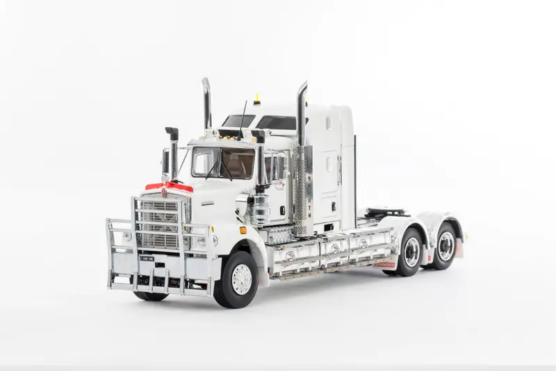 1:50 Kenworth C509 Sleeper -- White / Black Chassis -- Drake Truck Z01523 1