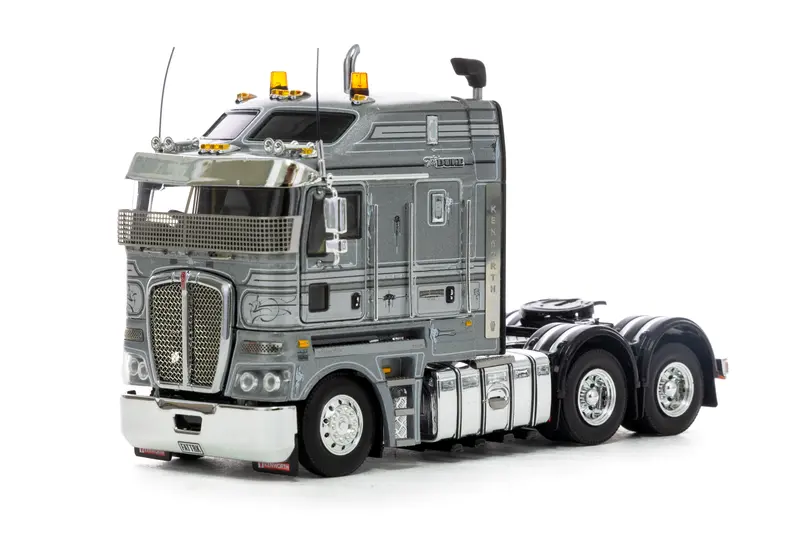1:50 Kenworth K200 2.8 Cabin -- Northchill Ltd -- Drake Truck Z01530 1