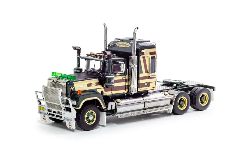 1:50 Mack Bicentennial Superliner -- Thunderbolt -- Drake Truck Z88009 1