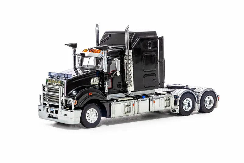 1:50 Mack Late Edition Superliner -- Black -- Drake Truck Z01516 1