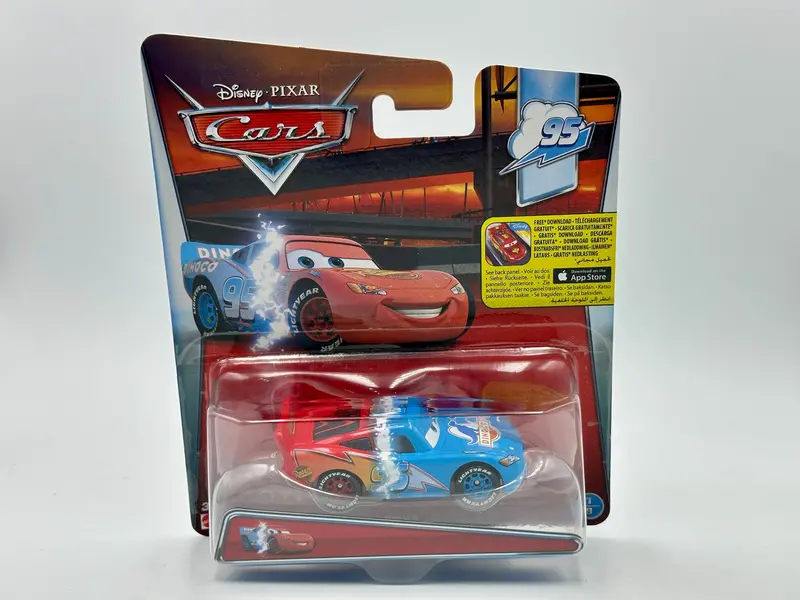 1:55 Lightning Mcqueen - Transforming -- Disney "Cars" Mattel Dly65 1