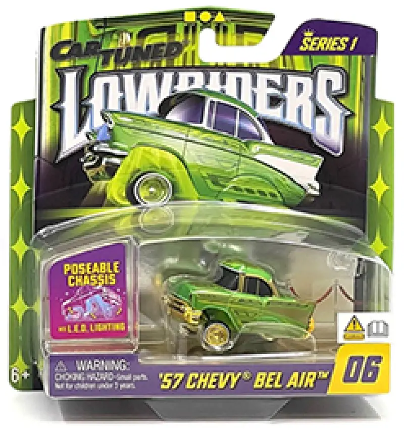 1:64 1957 Chevrolet Bel Air -- Green -- Cartuned: Lowriders Show Glow Series 1 1