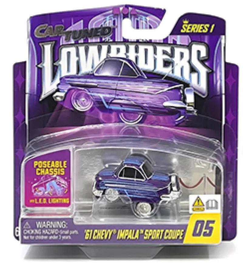 1:64 1961 Chevrolet Impala -- Purple -- Cartuned: Lowriders Show Glow Series 1 1