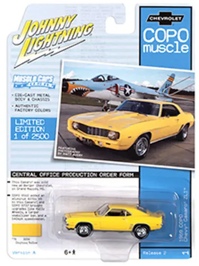1:64 1969 Chevrolet Copo Camaro Zl1 -- Daytona Yellow -- Johnny Lightning 1