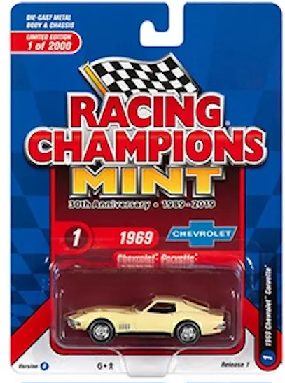 1:64 1969 Chevrolet Corvette -- Cream -- Johnny Lightning 1