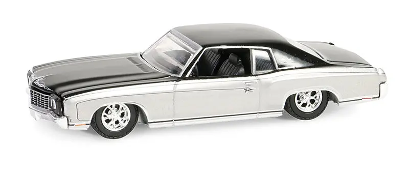 1:64 1972 Chevrolet Monte Carlo -- Silver/Black -- California Lowriders 1