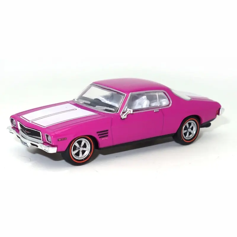 1:64 1972 Holden Hq Monaro Gts Coupe -- Plum Dinger Purple -- Cooee Classics 1