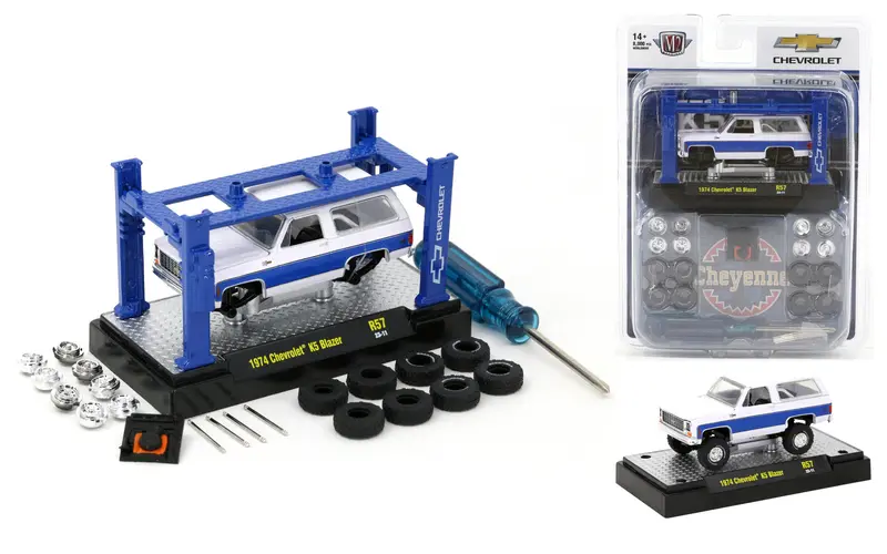 1:64 1974 Chevrolet K5 Blazer -- Blue/White -- M2 Machines Model Kits 1