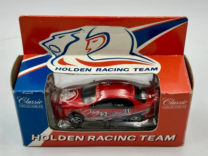 1:64 2000 Craig Lowndes -- #2 Holden Racing Vt Commodore -- Classic Carlectables 2