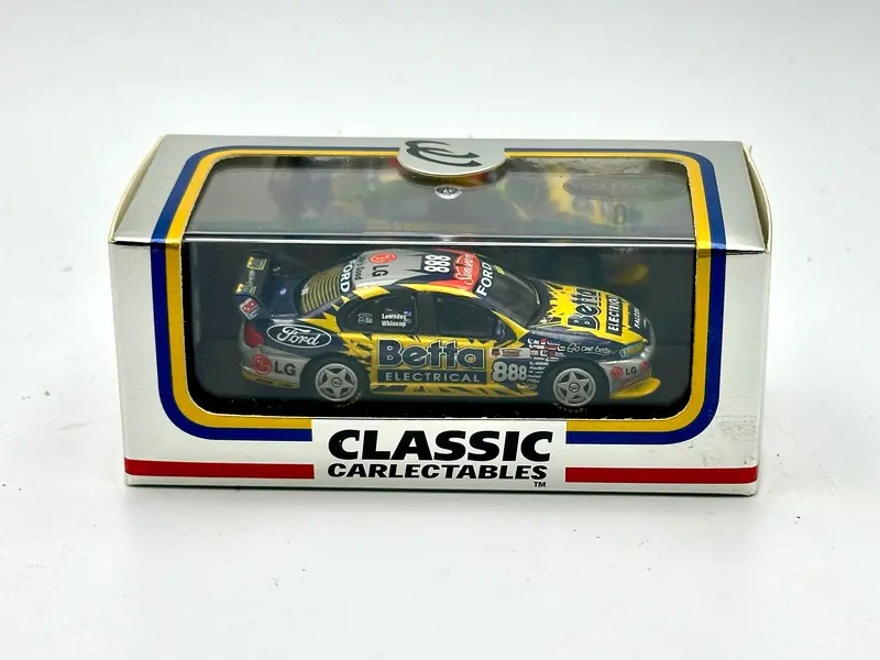 1:64 2006 Bathurst Winner -- Lowndes/Whincup -- Classic Carlectables 1