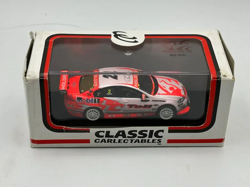 1:64 2008 Mark Skaife -- #2 Hrt Holden Ve Commodore -- Classic Carlectables 2