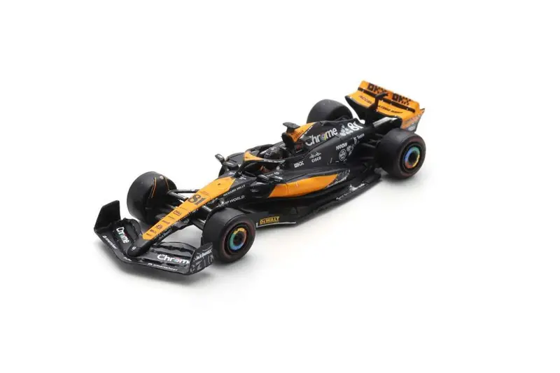 1:64 2023 Oscar Piastri -- Las Vegas Gp -- #81 Mclaren Mcl60 -- Spark F1 1