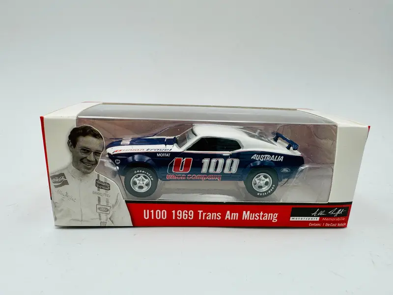 1:64 Allan Moffat -- U #100 -- 1969 Ford Mustang Trans Am -- Dda/Acme 1